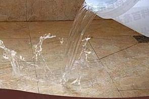 阿勒泰漏水维修 免砸砖防水材料该如何施工